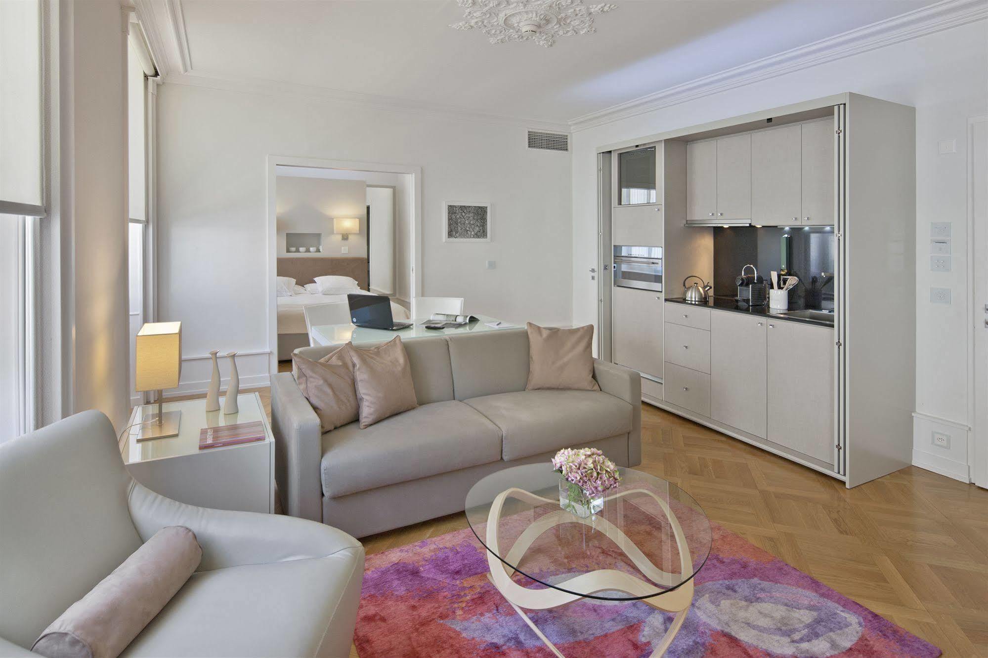 Hotel Swiss Luxury - Serviced