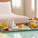 Swiss Luxury - Serviced 5*