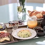 Hotel Swiss Luxury - Serviced