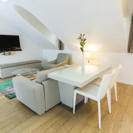 Hotel Swiss Luxury - Serviced 5*